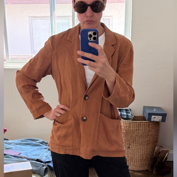 Madewell linen Blazer with Relaxed Fit and Notched Lapel - Picture 10 of 12